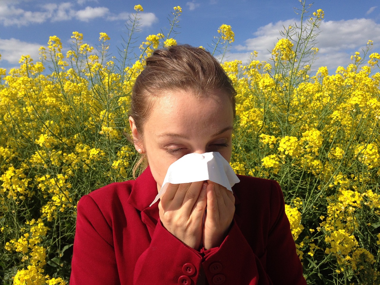 Allergie ai pollini primaverili: mi bruciano e lacrimano gli occhi. Allergie ai pollini primaverili: mi bruciano e lacrimano gli occhi.