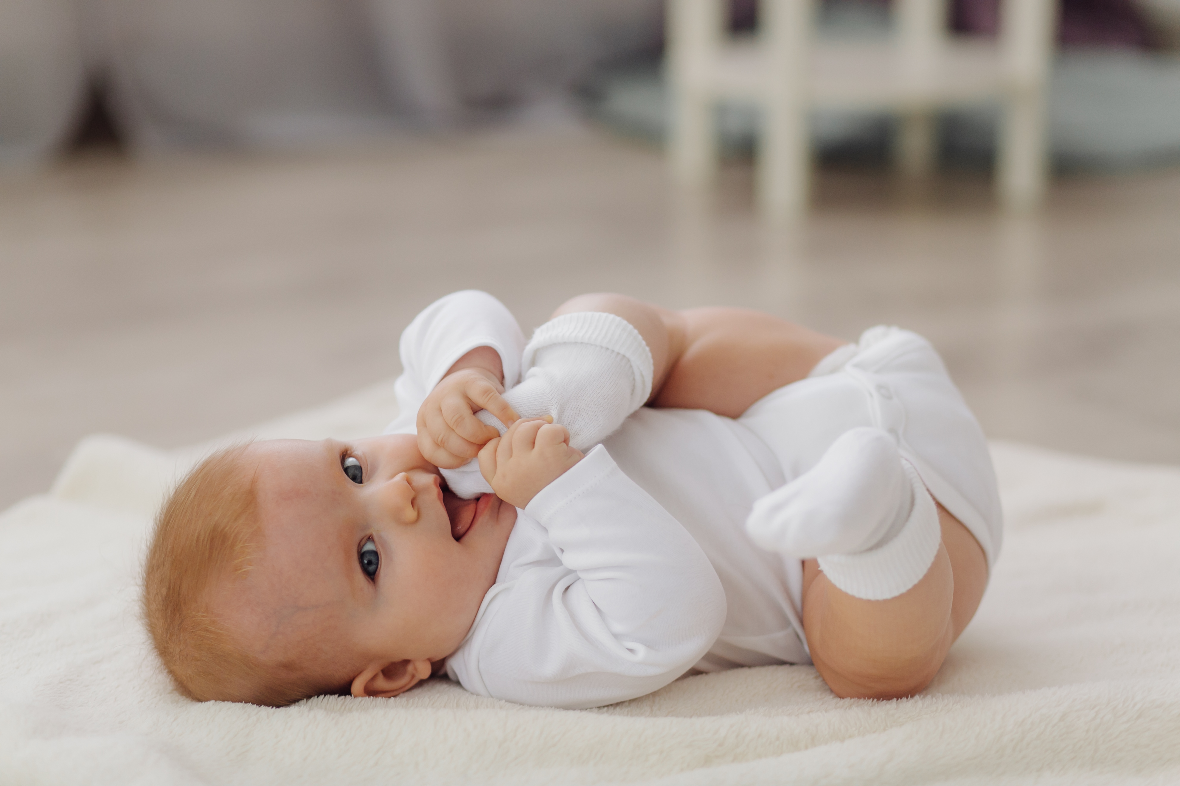 Come capire se un neonato o un bambino soffrono di problemi agli occhi. Come capire se un neonato o un bambino soffrono di problemi agli occhi.