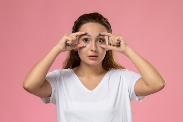 Che cos’è la pesantezza agli occhi? Che cos’è la pesantezza agli occhi?