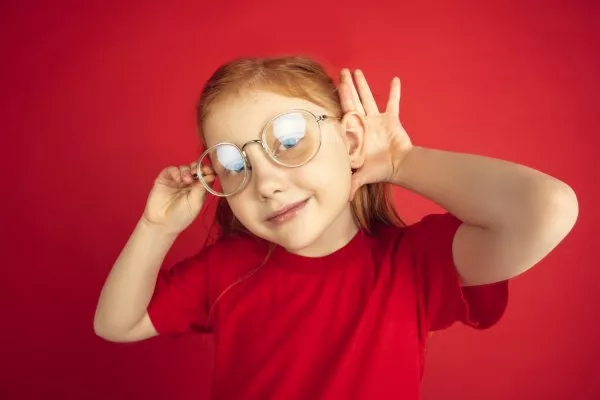 Occhiali per bambini: com’è cambiata nel tempo l’esperienza visiva dei più piccoli