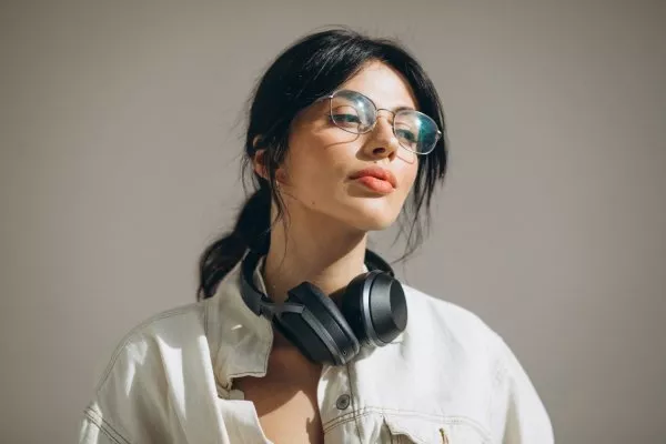 Occhiali progressivi, a quale età iniziare ad usarli? Occhiali progressivi, a quale età iniziare ad usarli?