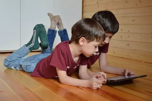 Occhiali anti luce blu per bambini Occhiali anti luce blu per bambini