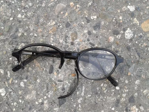 ricambi per occhiali danneggiati ricambi per occhiali danneggiati