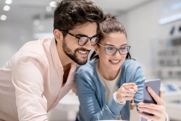 Occhiali per presbiopia: quali scegliere! Occhiali per presbiopia: quali scegliere!